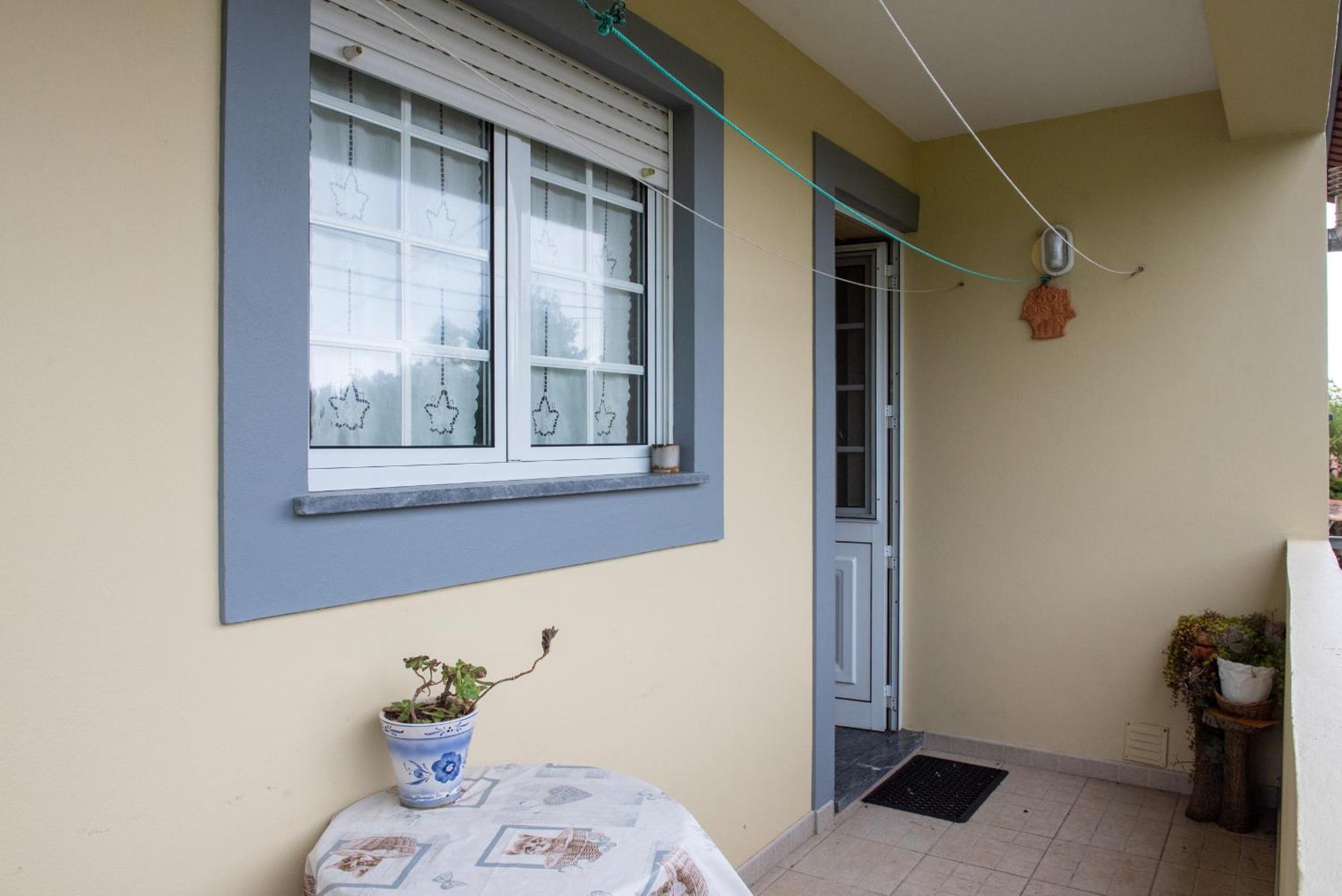 Casa Espacosa Perto De Angra Angra do Heroísmo Buitenkant foto