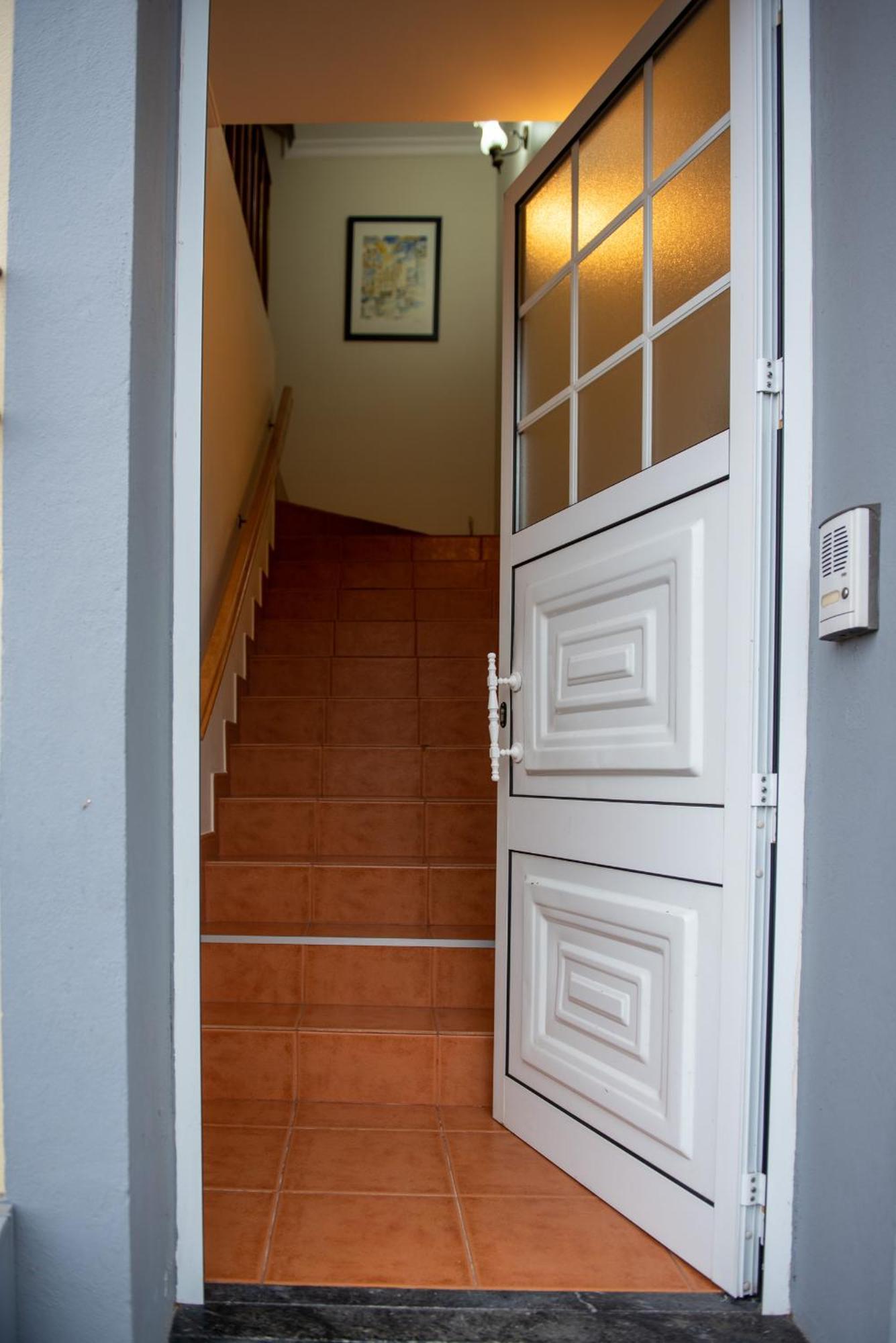Casa Espacosa Perto De Angra Angra do Heroísmo Buitenkant foto